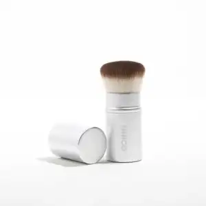 UNICO KABUKI BRUSH / Пензлик-кабукі для пудри