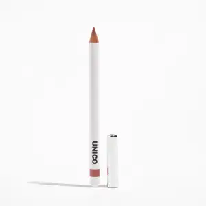 UNICO LIP PENCIL with peptides DIVA / Олівець для губ